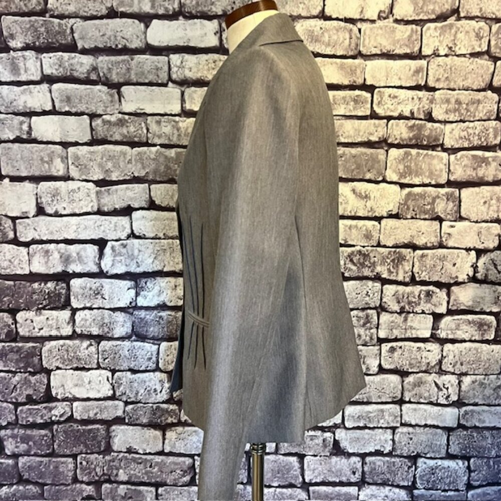 Le Suit Gray Fully Lined Button Down Jacket Size … - image 4